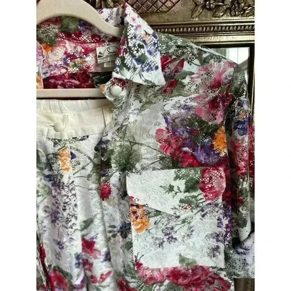 VINTAGE Sandro Collections FL Lace Floral Suit 80s 90s - Picture 2 of 12
